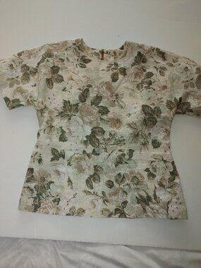 Vintage BUCCANEER Woman's Linen Short Sleeves Blouse Size 8 Pre-owned